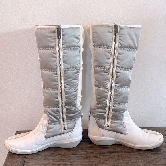 [Timberland] White Gray Leather Side Zip Knee High Winter Snow Boots Women’s 7.5 - Picture 5 of 14